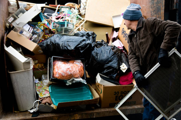 Best Full-Service Junk Removal  in Dimondale, MI